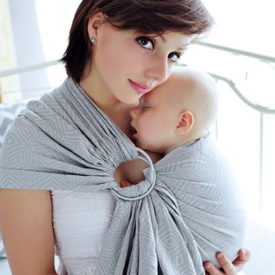 "Pourquoi le Portage a Transformé ma Vie de Maman (ou Papa)" - baby4lifestore