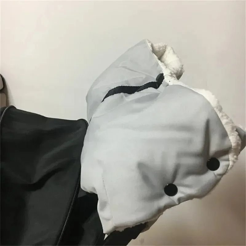 manchon-poussette-polaire-gris